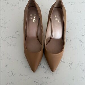 Mix No. 6 Women's Camel Heels